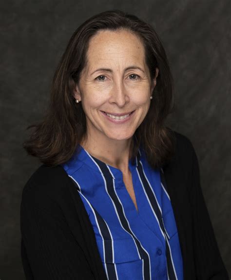 DR. MARIA VICTORIA ROVIRA.